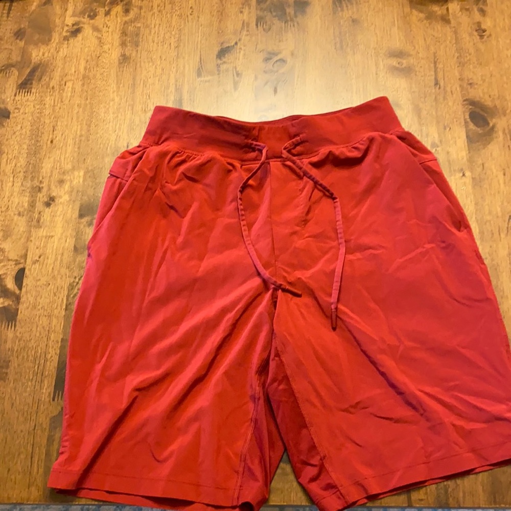 Lululemon THE Short 9 inch inseam shorts with built in liner